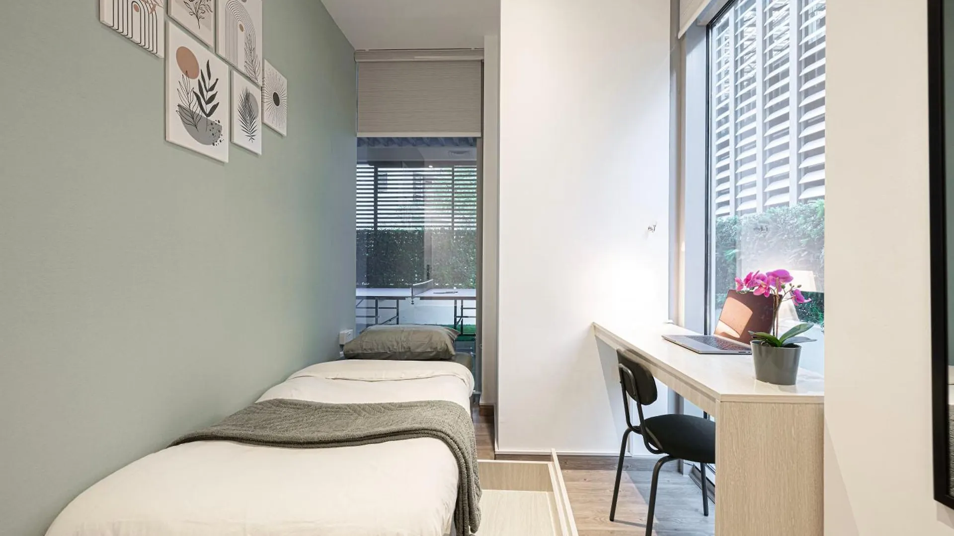 Next'Living - Luxury Private Room In A Coliving Villa Dubai Homestay